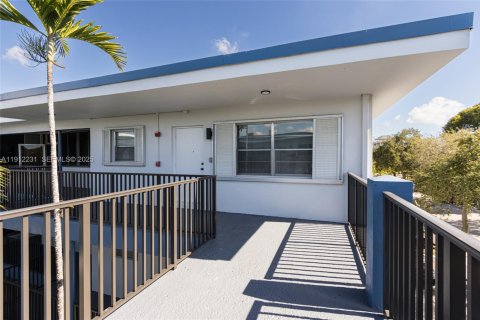 Купить кондоминиум в Холливуд, Флорида 2 спальни, 102.19м2, № 1985868 - фото 19