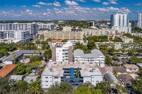 Купить кондоминиум в Холливуд, Флорида 2 спальни, 102.19м2, № 1985868 - фото 23