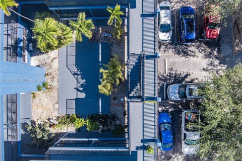 Купить кондоминиум в Холливуд, Флорида 2 спальни, 102.19м2, № 1985868 - фото 28