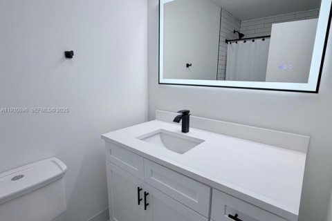 Casa en venta en Coral Springs, Florida, 2 dormitorios, 92.9 m2 № 1993345 - foto 16