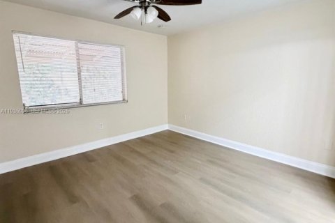 Casa en venta en Coral Springs, Florida, 2 dormitorios, 92.9 m2 № 1993345 - foto 14