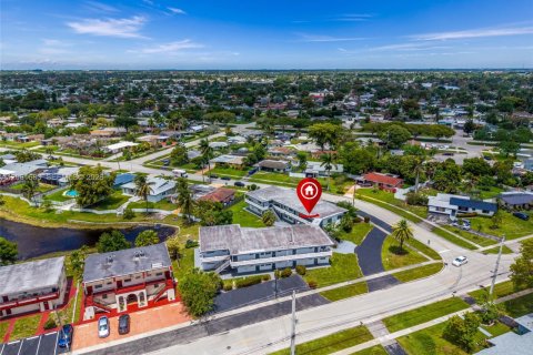 Commercial property in Margate, Florida № 2074975 - photo 29