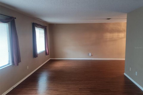 House in Winter Park, Florida 3 bedrooms, 154.87 sq.m. № 2220900 - photo 8