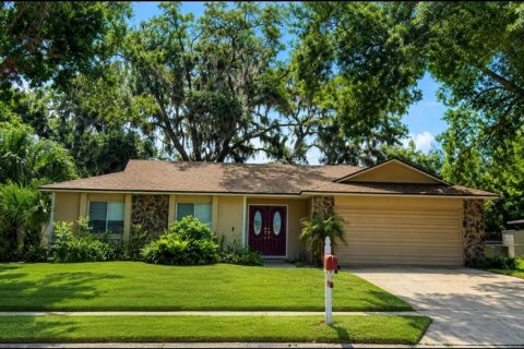 Villa ou maison à Winter Park, Floride 3 chambres, 154.87 m2 № 2220900