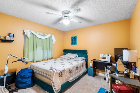 House in Orlando, Florida 3 bedrooms, 132.94 sq.m. № 2106188 - photo 16