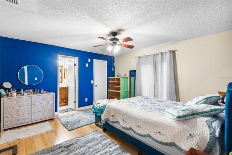 House in Orlando, Florida 3 bedrooms, 132.94 sq.m. № 2106188 - photo 8