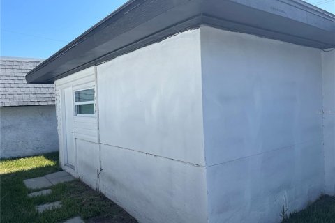 Propiedad comercial en alquiler en Clearwater, Florida, 23.23 m2 № 1912922 - foto 5