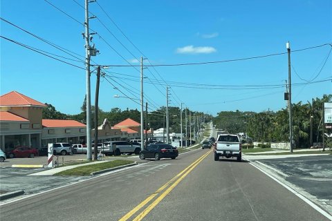 Propiedad comercial en alquiler en Clearwater, Florida, 23.23 m2 № 1912922 - foto 2