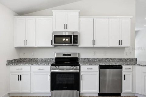 House in Alachua, Florida 4 bedrooms, 168.71 sq.m. № 2236335 - photo 23