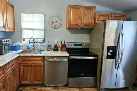 House in Dania Beach, Florida 3 bedrooms, 75.81 sq.m. № 1943887 - photo 15