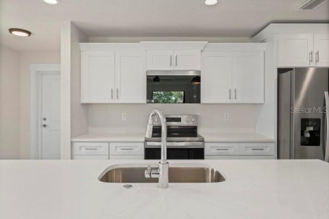 Appartement à louer à Punta Gorda, Floride: 2 chambres, 134.89 m2 № 1686750 - photo 7