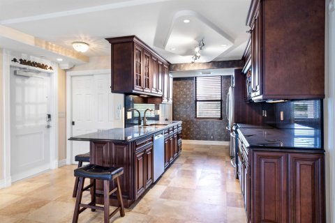 Condo in Jupiter, Florida, 2 bedrooms  № 2082140 - photo 10