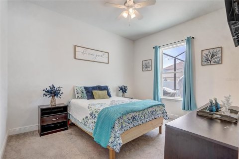 House in Winter Garden, Florida 5 bedrooms, 341.14 sq.m. № 1687125 - photo 18