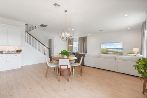 Casa en venta en Winter Garden, Florida, 5 dormitorios, 322.37 m2 № 1911831 - foto 9