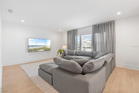 Casa en venta en Winter Garden, Florida, 5 dormitorios, 322.37 m2 № 1911831 - foto 21