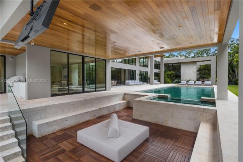 Casa en venta en Pinecrest, Florida, 7 dormitorios, 1045.43 m2 № 2334562 - foto 10