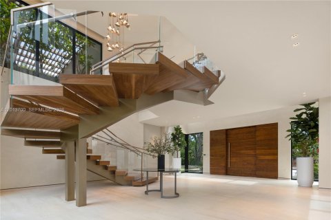 Casa en venta en Pinecrest, Florida, 7 dormitorios, 1045.43 m2 № 2334562 - foto 9