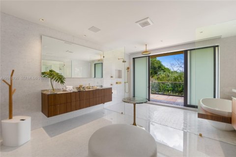 Casa en venta en Pinecrest, Florida, 7 dormitorios, 1045.43 m2 № 2334562 - foto 21