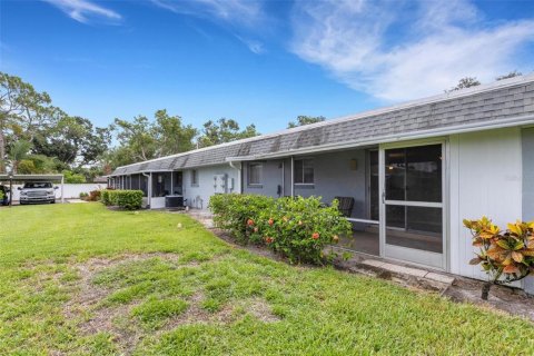 Casa en venta en Sarasota, Florida, 2 dormitorios, 112.04 m2 № 1810958 - foto 6