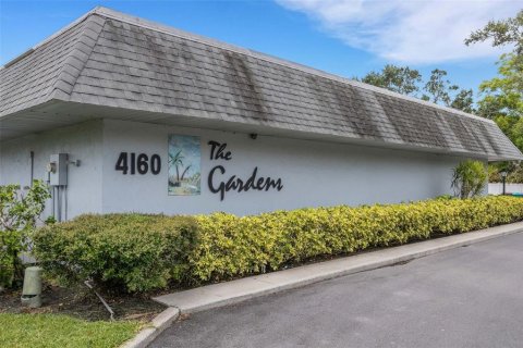 Casa en venta en Sarasota, Florida, 2 dormitorios, 112.04 m2 № 1810958 - foto 3