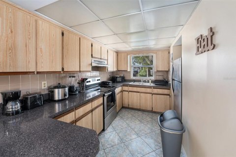Villa ou maison à vendre à Largo, Floride: 4 chambres, 128.39 m2 № 1916593 - photo 5