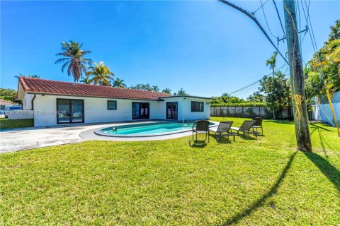 Купить виллу или дом в Майами, Флорида 5 спален, 234.21м2, № 2035943 - фото 20