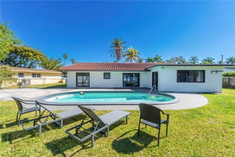 Купить виллу или дом в Майами, Флорида 5 спален, 234.21м2, № 2035943 - фото 21