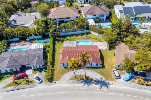 Купить виллу или дом в Майами, Флорида 5 спален, 234.21м2, № 2035943 - фото 22