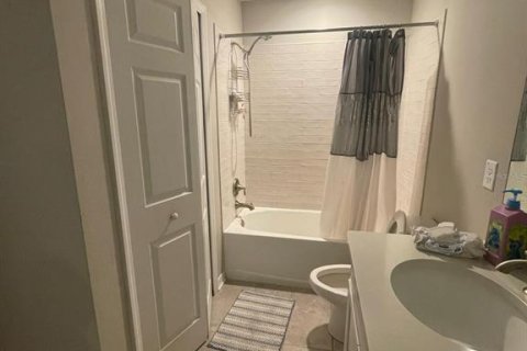 Townhouse in Wesley Chapel, Florida 3 bedrooms, 200.02 sq.m. № 1879919 - photo 13