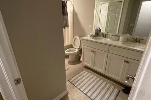 Townhouse in Wesley Chapel, Florida 3 bedrooms, 200.02 sq.m. № 1879919 - photo 12