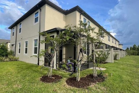 Townhouse in Wesley Chapel, Florida 3 bedrooms, 200.02 sq.m. № 1879919 - photo 20