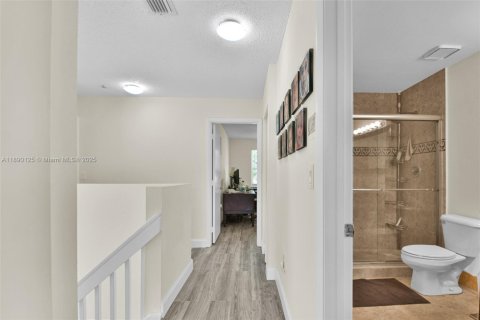 Villa ou maison à louer à Coral Springs, Floride: 4 chambres, 191.29 m2 № 1946843 - photo 27