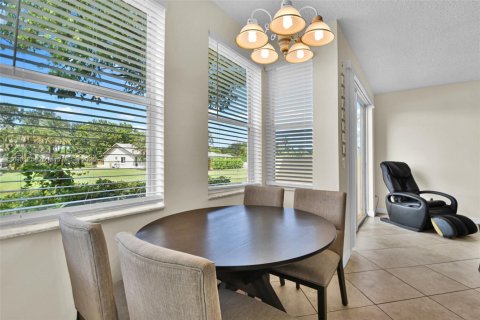 Villa ou maison à louer à Coral Springs, Floride: 4 chambres, 191.29 m2 № 1946843 - photo 18