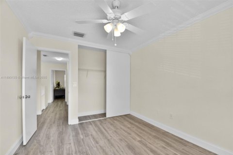 Villa ou maison à louer à Coral Springs, Floride: 4 chambres, 191.29 m2 № 1946843 - photo 26