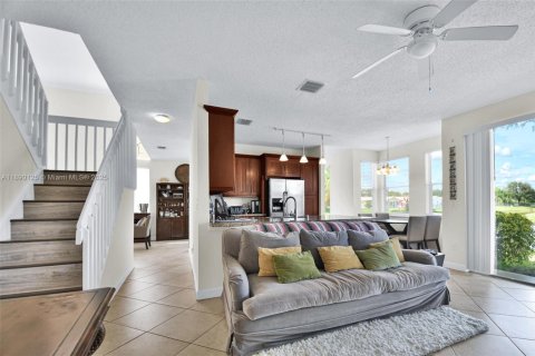 Villa ou maison à louer à Coral Springs, Floride: 4 chambres, 191.29 m2 № 1946843 - photo 13