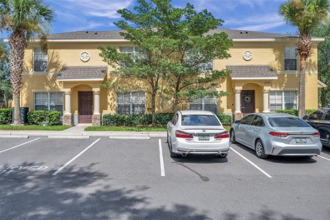 Townhouse in Zephyrhills, Florida 3 bedrooms, 126.63 sq.m. № 1903466 - photo 4