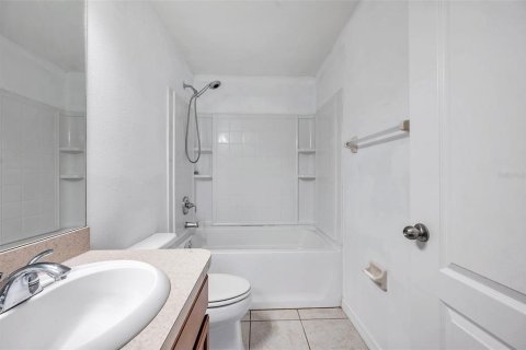 Townhouse in Zephyrhills, Florida 3 bedrooms, 126.63 sq.m. № 1903466 - photo 26