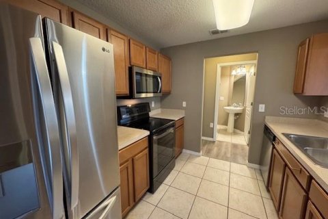 Townhouse in Zephyrhills, Florida 3 bedrooms, 126.63 sq.m. № 1903466 - photo 15