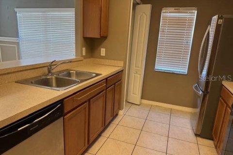 Townhouse in Zephyrhills, Florida 3 bedrooms, 126.63 sq.m. № 1903466 - photo 18