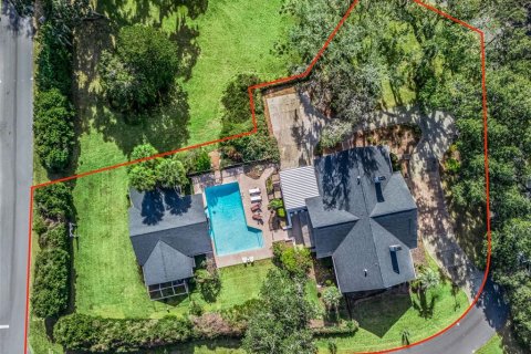 House in Ocala, Florida 5 bedrooms, 579.15 sq.m. № 2099052 - photo 4
