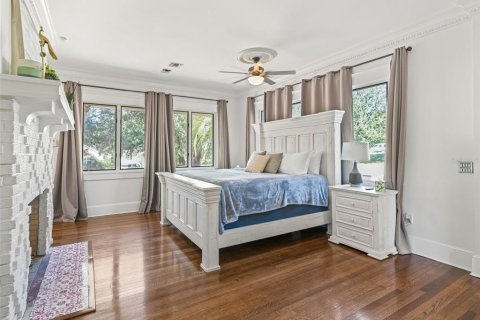 House in Ocala, Florida 5 bedrooms, 579.15 sq.m. № 2099052 - photo 12