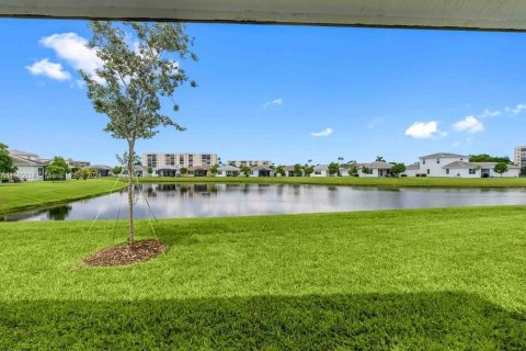 House in Delray Beach, Florida 3 bedrooms, 135.27 sq.m. № 1377280 - photo 27