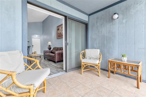 Condo in Orlando, Florida, 2 bedrooms  № 1810989 - photo 11