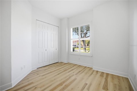 House in Sarasota, Florida 4 bedrooms, 235.41 sq.m. № 2116960 - photo 20