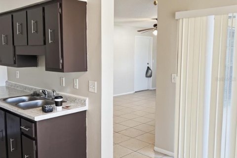 Condominio en venta en Orlando, Florida, 2 dormitorios, 97.73 m2 № 2156182 - foto 3