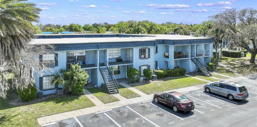 Condominio en Orlando, Florida, 2 dormitorios № 2156182