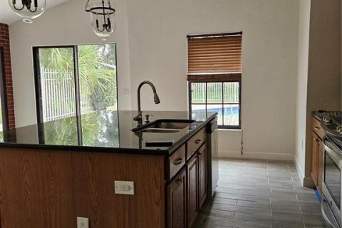House in Sarasota, Florida 3 bedrooms, 144.56 sq.m. № 1856257 - photo 13