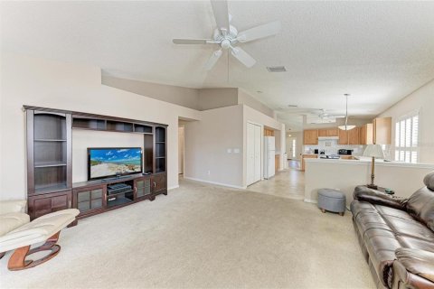 Casa en venta en Bradenton, Florida, 4 dormitorios, 180.32 m2 № 2108209 - foto 23
