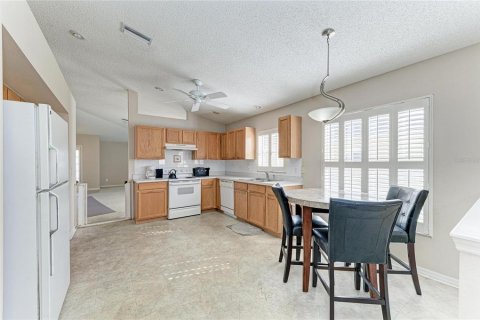 Casa en venta en Bradenton, Florida, 4 dormitorios, 180.32 m2 № 2108209 - foto 17