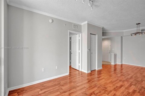 Copropriété à louer à Sunny Isles Beach, Floride: 2 chambres, 95.13 m2 № 2048346 - photo 6